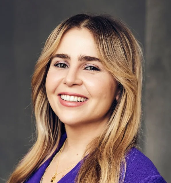dientes de mae whitman en 2025