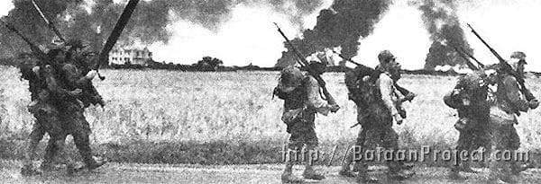 Japanese soldiers advance
