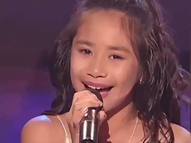 jessica-sanchez-teeth-in-2005