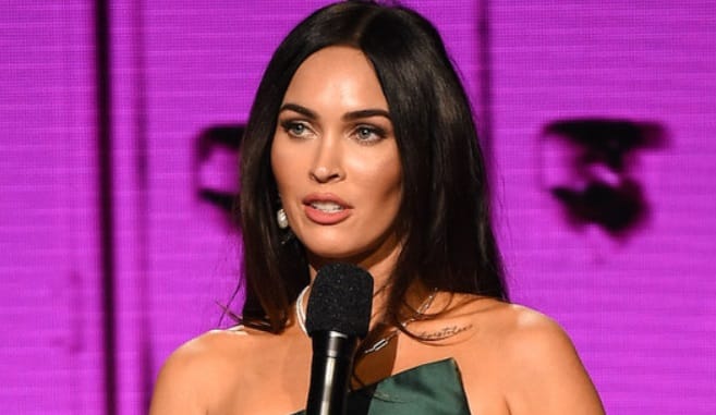 dinții lui megan fox în 2020