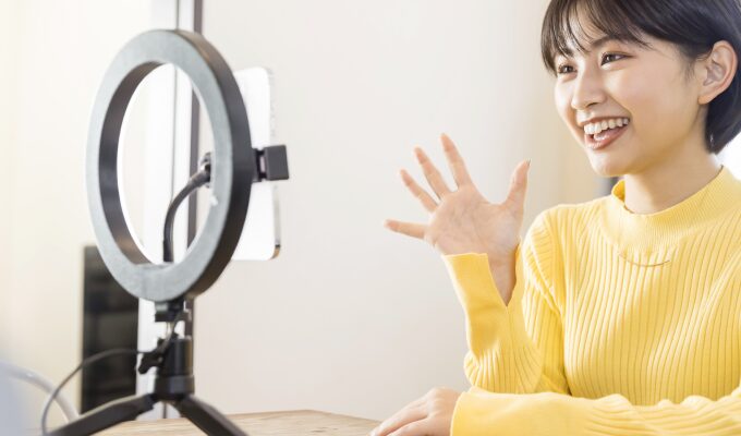 在宅チャットレディは本当に稼げる？メリット・デメリットと安全な始め方