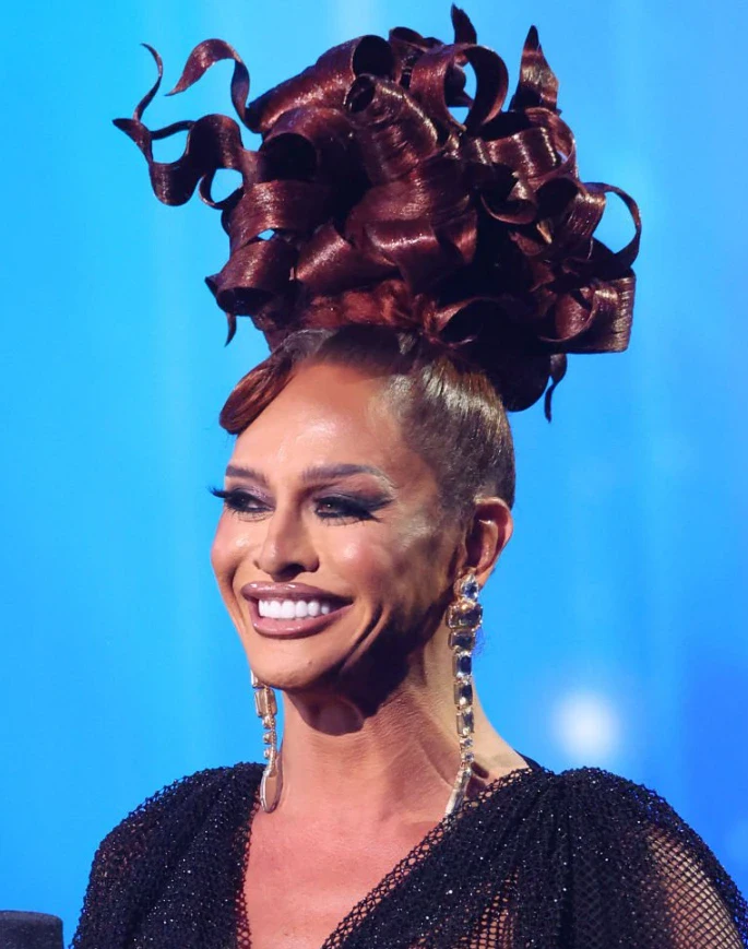 sasha colby teeth in 2024