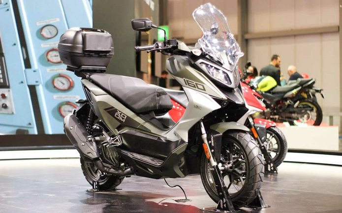 hero Xoom 160-2