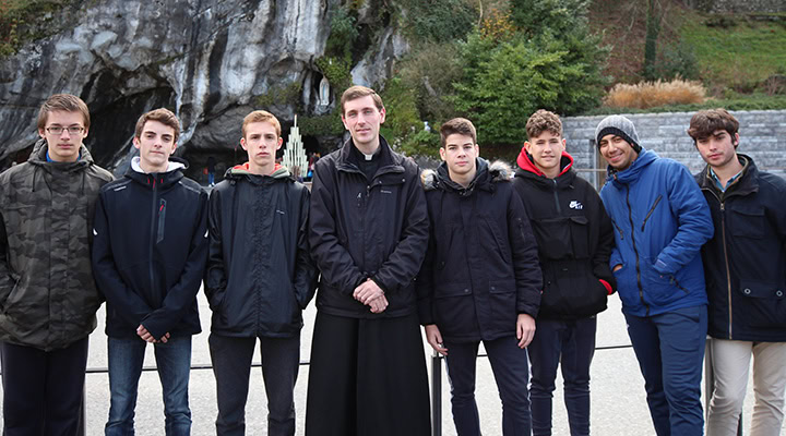 di&aacute;cono de filipinas