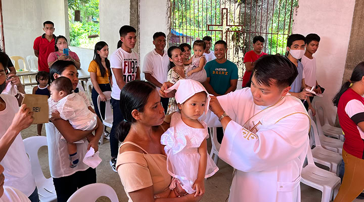 mon-carmelo-bautizo diácono de filipinas