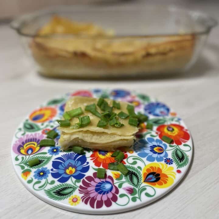 A plate with a piece of pie on it.