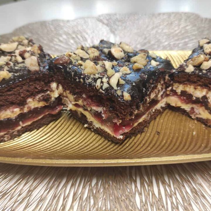 Polish chocolate cherry cake ready to be served.