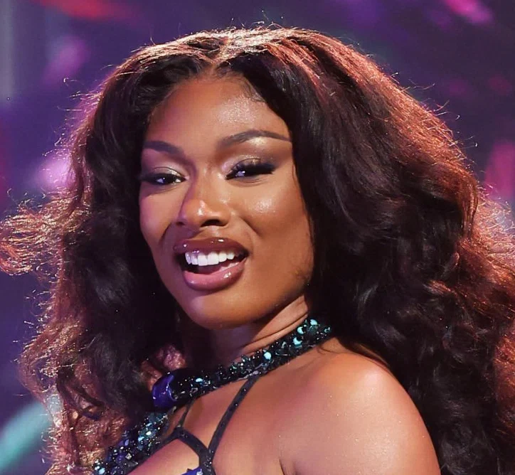 Megan Thee Stallion Zähne 2023