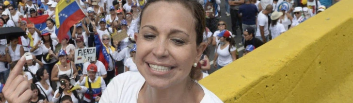 dents de Maria Corina Machado en 2020