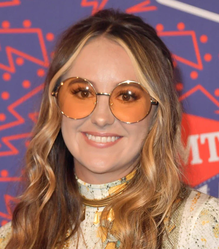lainey wilson teeth in 2019