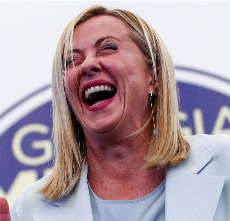 giorgia meloni teeth in 2024
