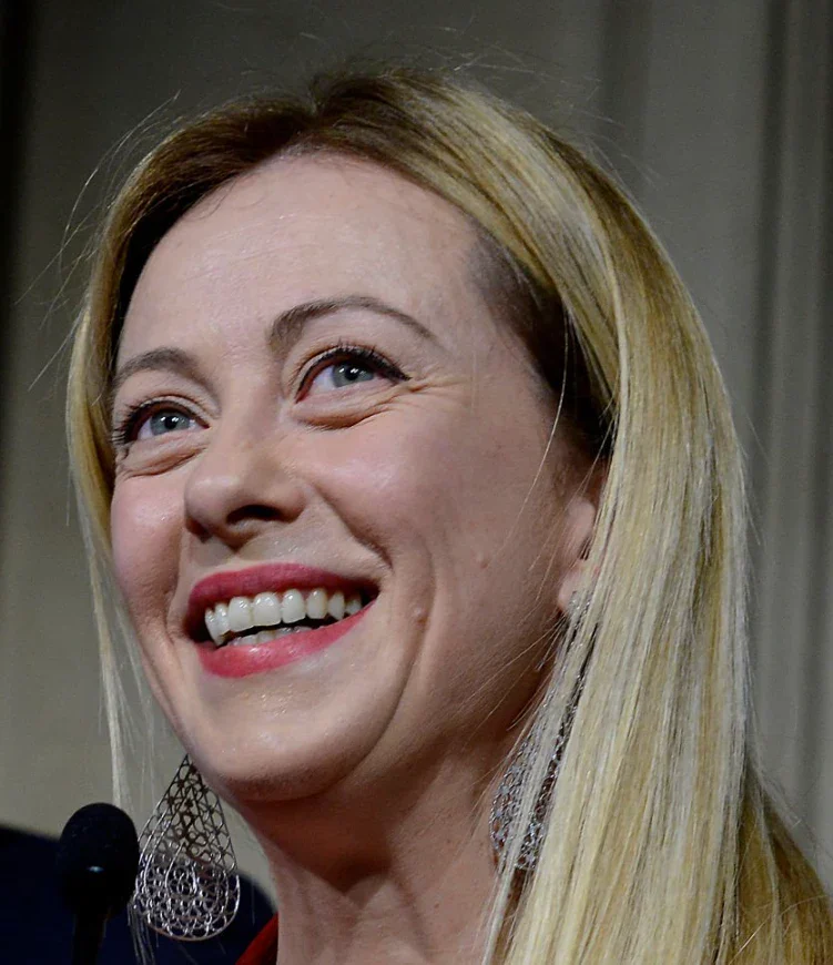 giorgia meloni teeth in 2018