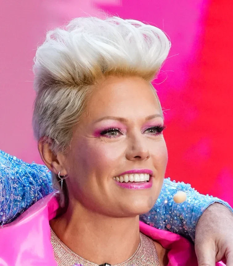 dents de Dylan Dreyer en 2023