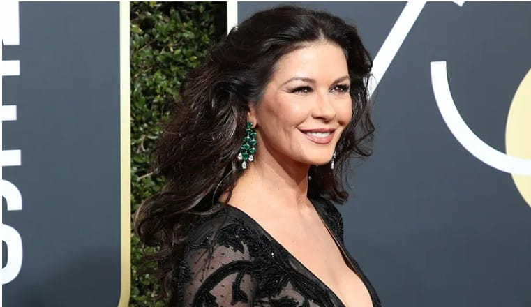 catherine zeta jones dientes en 2018