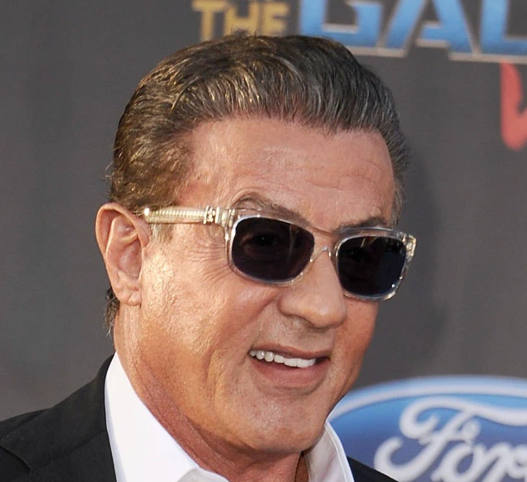 sylvester stallone teeth in 2017