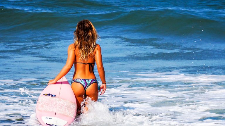 Les meilleurs maillots de bain menstruels pour adolescentes