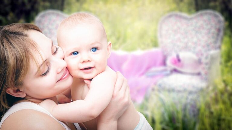 Comment faire plaisir à la maman avec un cadeau de naissance ?