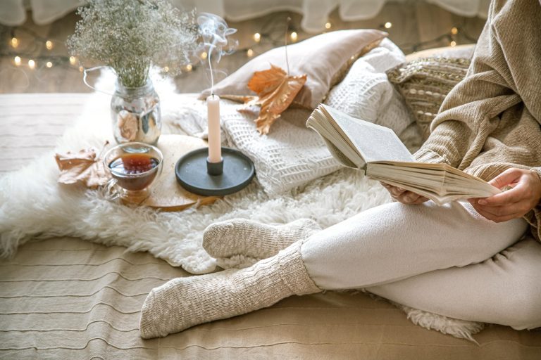 Rentrée : quatre conseils pour se retrouver en mode cocooning à la maison