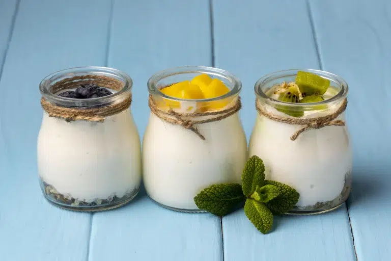 Yaourts maison : recettes et astuces pour les réussir !