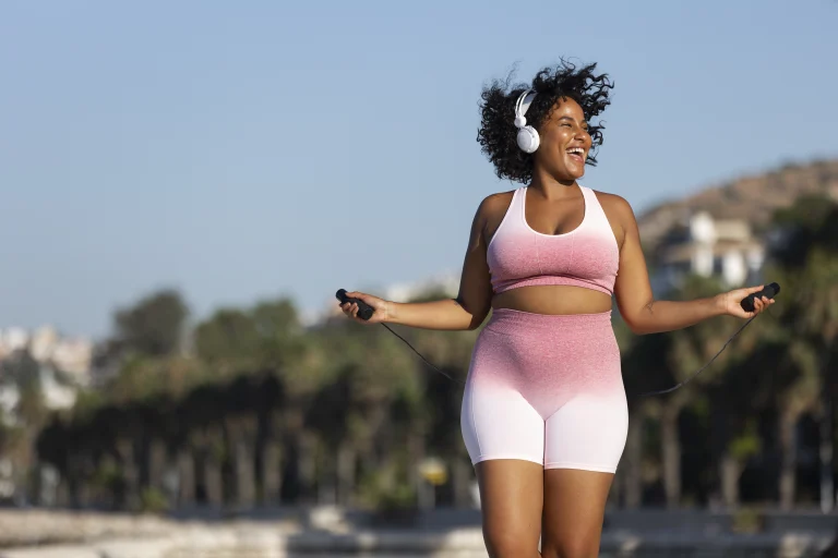 Quelle brassière de sport pour les fortes poitrines ?