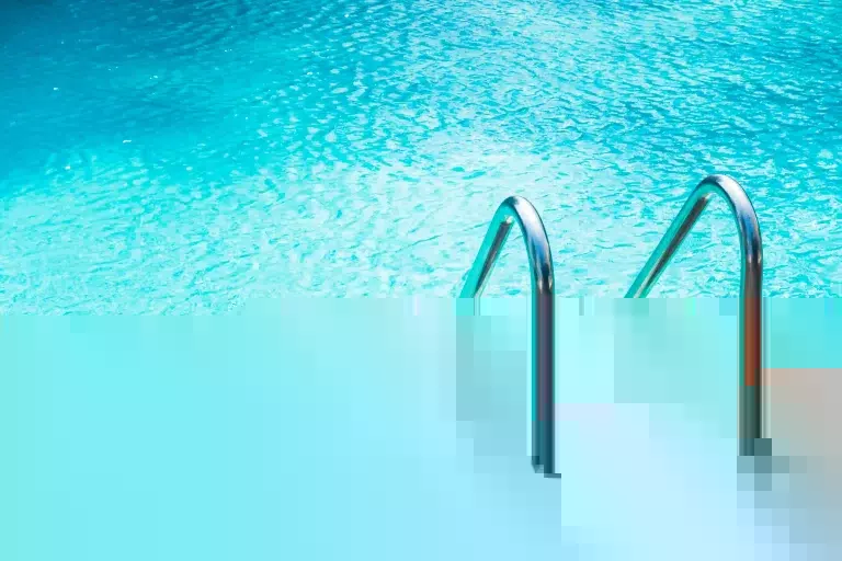 Comment protéger et entretenir sa piscine ?