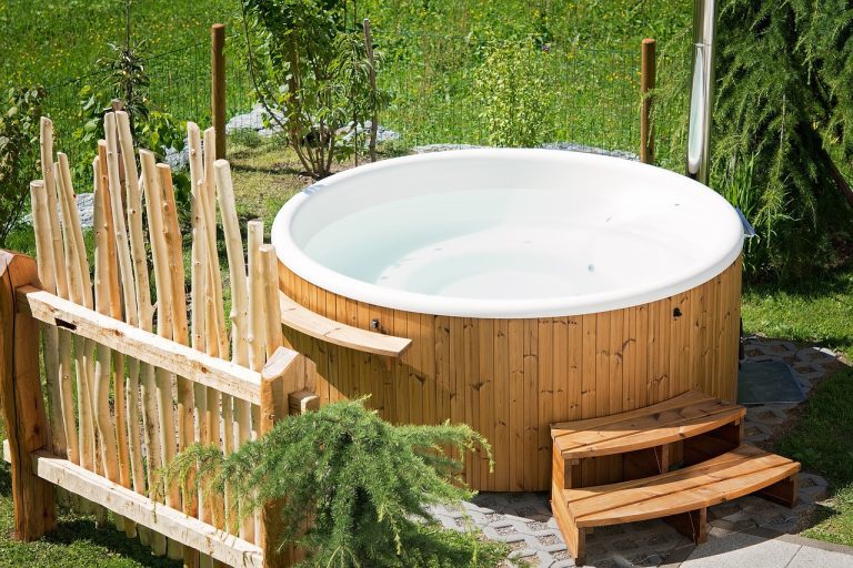 Le lieu d’installation su spa doit être réfléchi en amont.