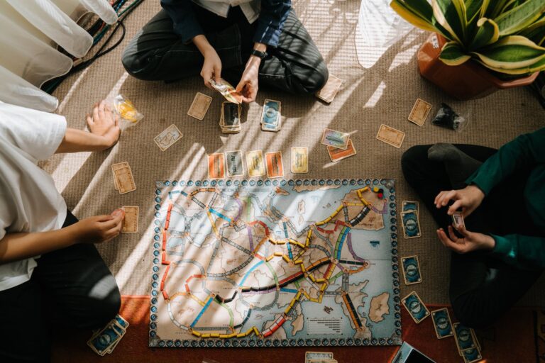 Les meilleurs jeux de société drôles pour adultes