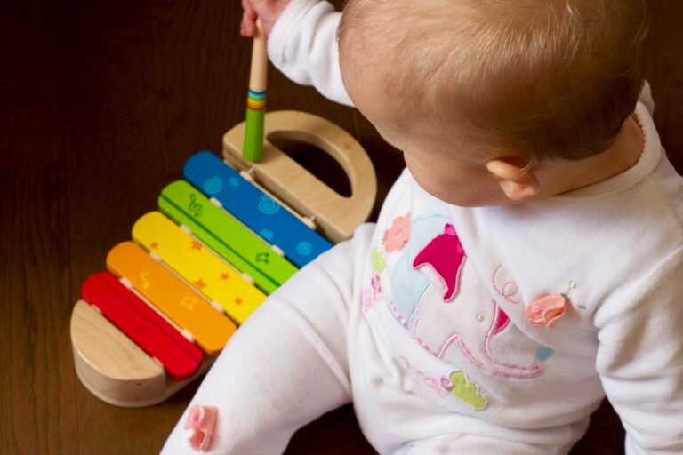 Les meilleurs jouets éducatifs pour de jeunes enfants