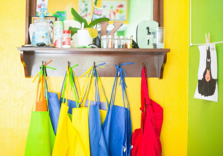 Vacances scolaires 2024-2025 : calendrier et dates des jours fériés