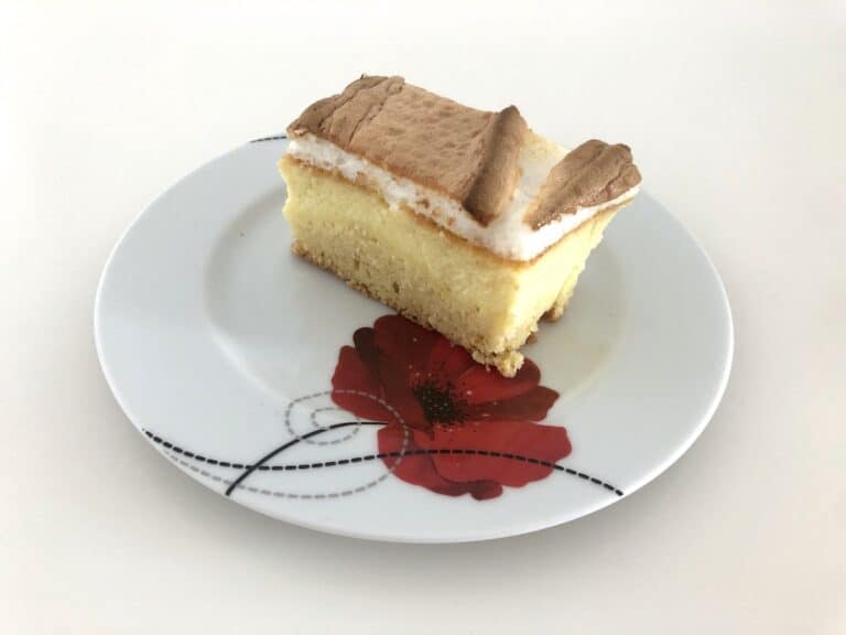 Golden dew Polish cheesecake.