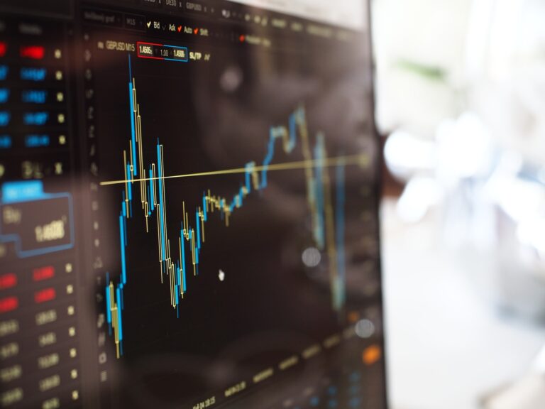 Comment choisir le meilleur investissement en Bourse ?