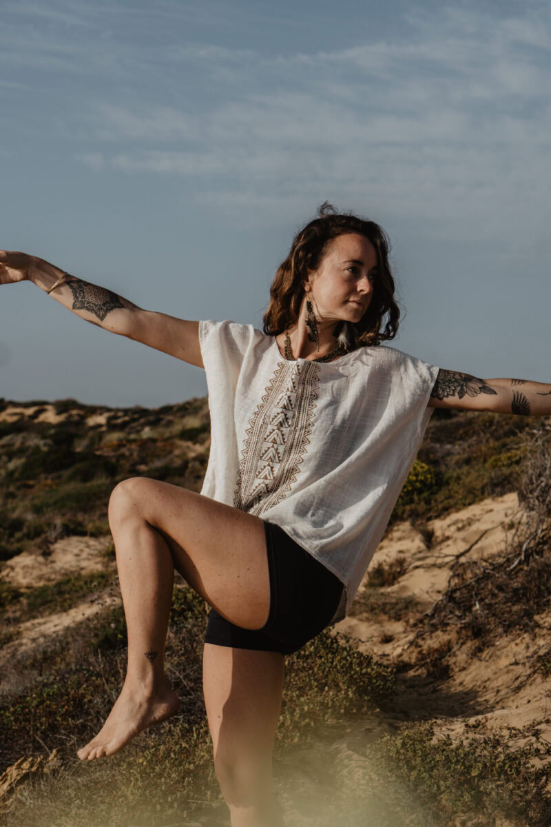 yogini-style-oberteil-weiss