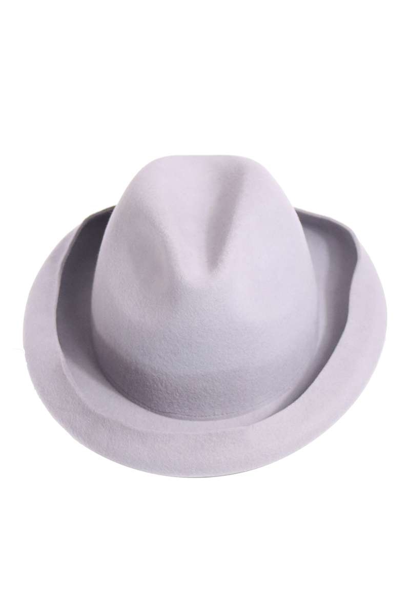Untitled 44 HAT with curved brim
