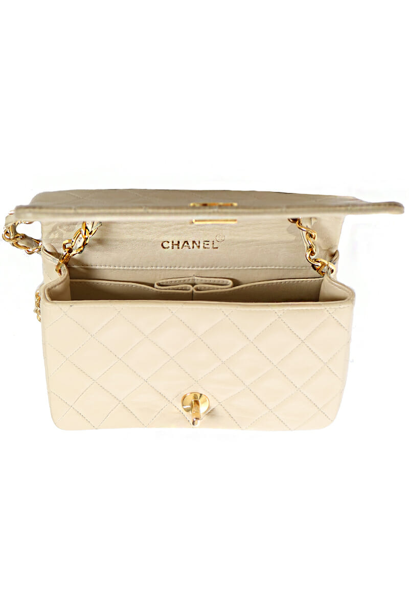 CHANEL VINTAGE WALLET ON CHAIN GOLD