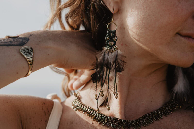 makrame-ohrringe-feder-schmuck