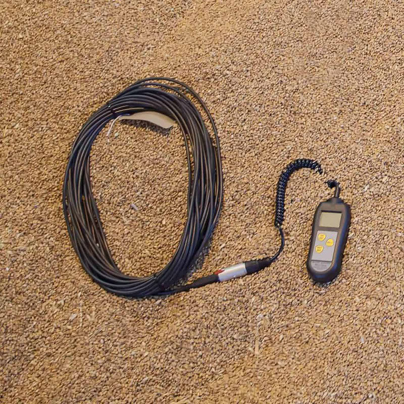 Minitemp Monitor with extension lead for measuring grain temperatures