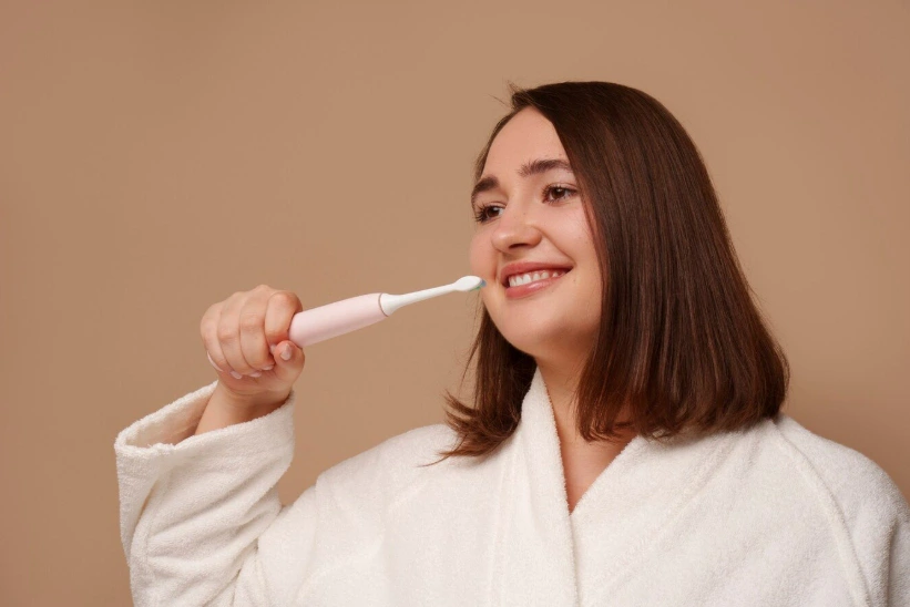electric-toothbrush-implant-care