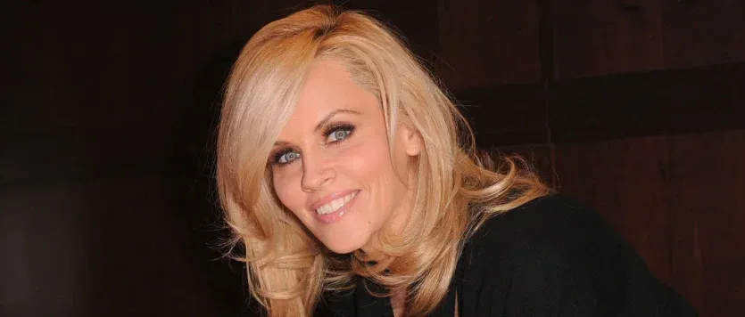 dinți Jenny McCarthy în 2010