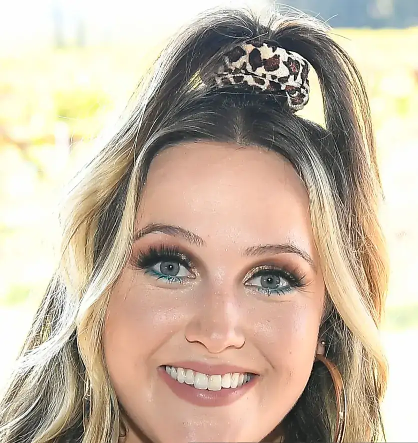 priscilla block teeth in 2021