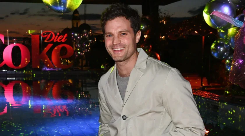 jamie-dornan-teeth-in-2025