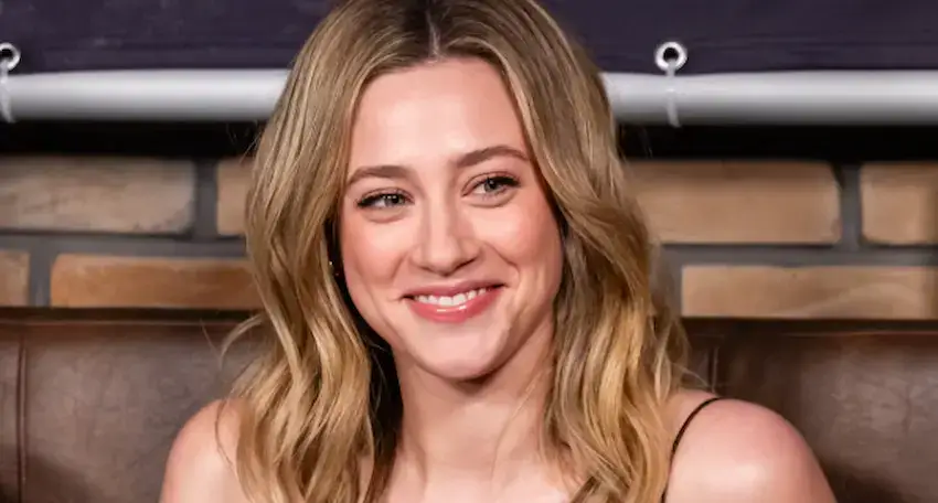 lili reinhart tenner 2015s