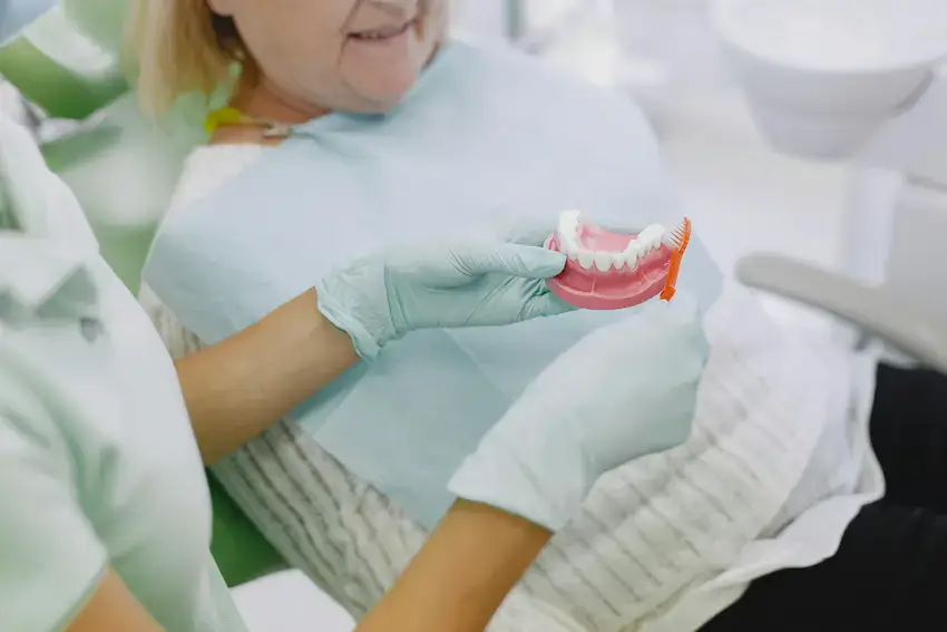 What are the best types of dentures 1