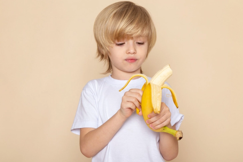 najlepsze sposoby wykorzystania banan&oacute;w w diecie poimplantowej