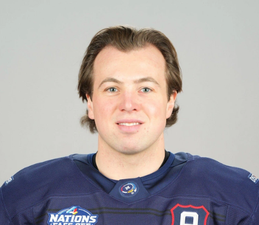 dinții lui Charlie McAvoy 2025