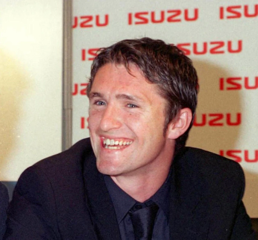 dientes de robbie keane 1999
