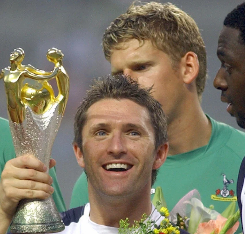 dientes de robbie keane 2005