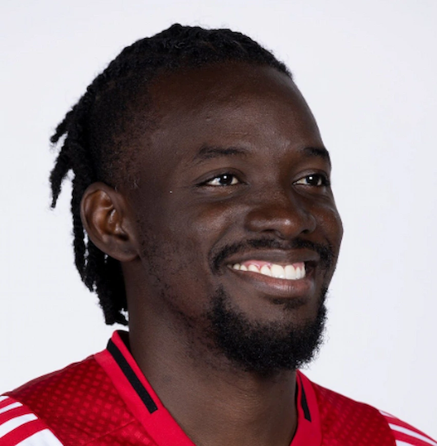 dinți Bertrand Traor&eacute; 2025
