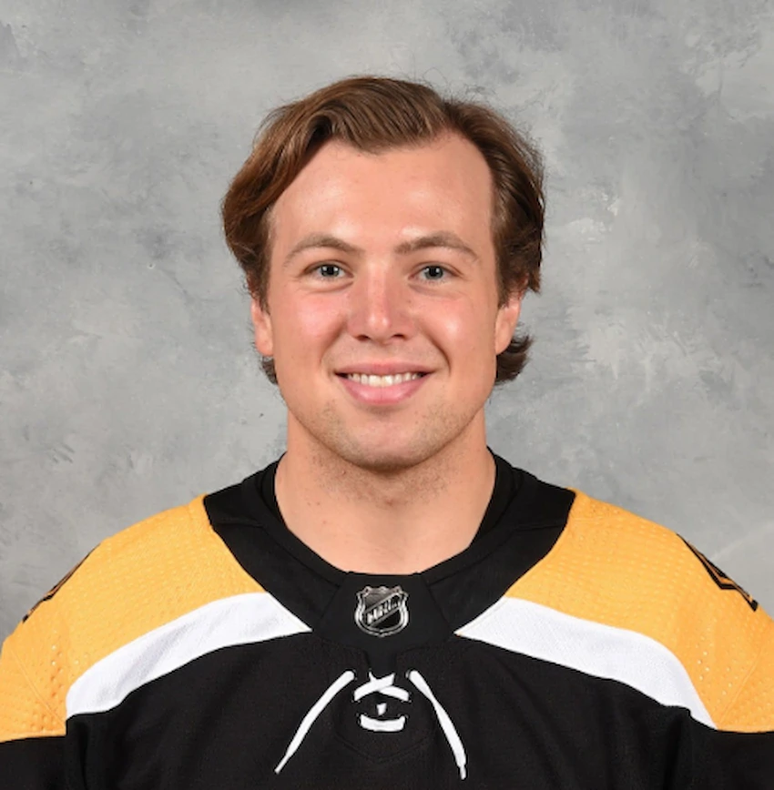 dinții lui Charlie McAvoy 2020