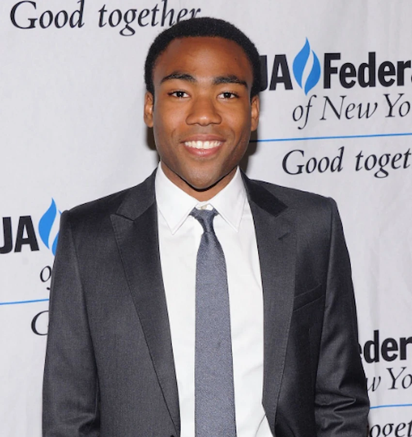 dinți de Donald Glover 2012