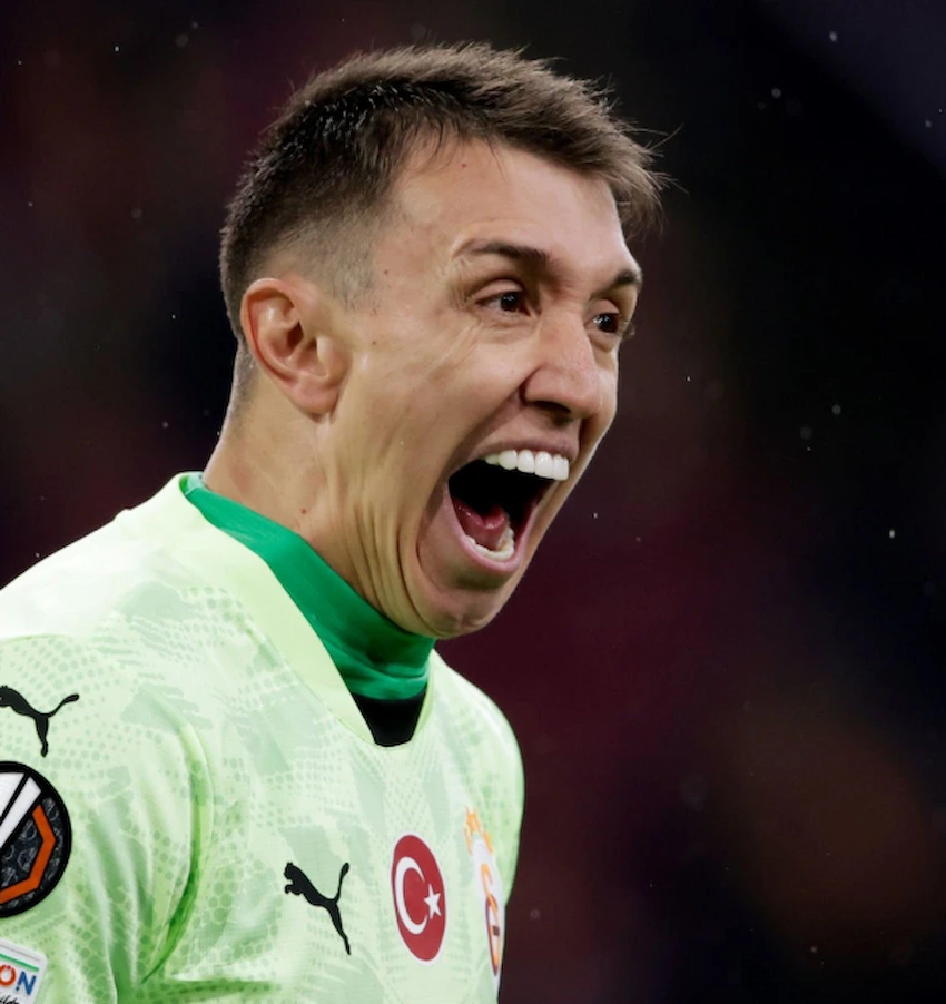 fernando muslera hambad 2025